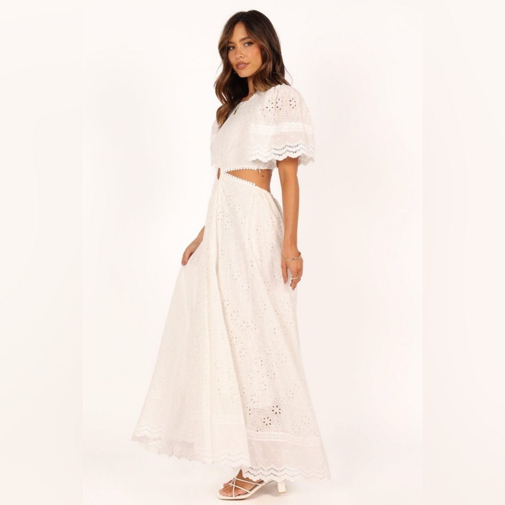 NWT Petal & Pup Merletto White Maxi Dress - Picture 3 of 10